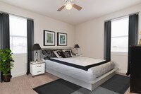 Oaklee Village Apartments photo'