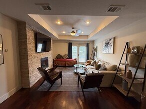 1323 St Joseph St in Dallas, TX - Building Photo - Building Photo