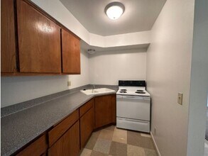 2859 S 6th St in Milwaukee, WI - Building Photo - Building Photo