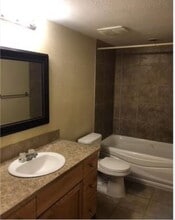 4922 Shannon Dr in Olds, AB - Building Photo - Building Photo