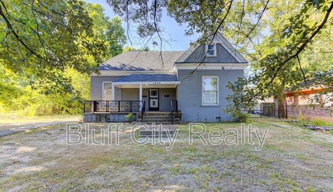 1639 Southern Ave in Memphis, TN - Building Photo - Building Photo