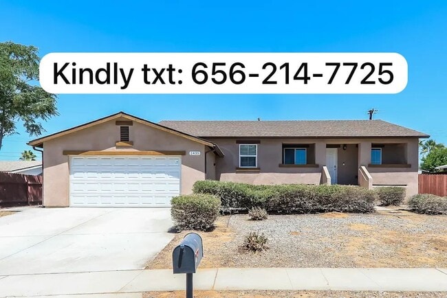property at 1431 Laramie Ave