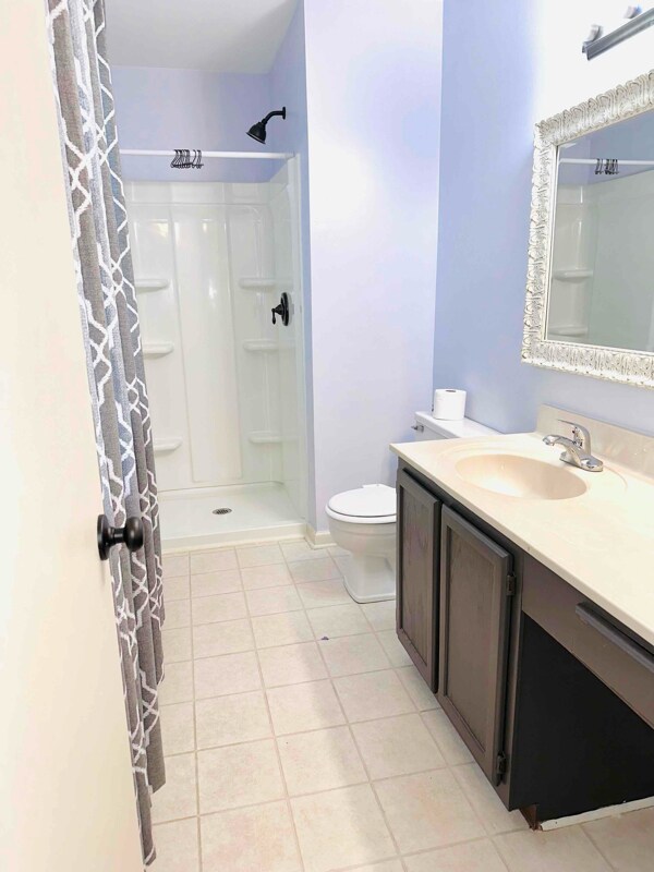 114 Inverness Ct in Cary, NC - Building Photo - Building Photo