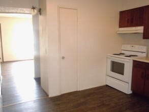 41 Bellevue Dr in Collinsville, IL - Building Photo - Building Photo