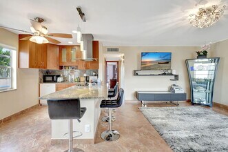 425 Burgundy I in Delray Beach, FL - Building Photo - Building Photo