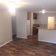 23304 Harding Ave in Hazel Park, MI - Building Photo - Building Photo