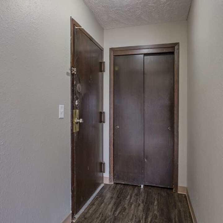 12130 Anne St in Omaha, NE - Building Photo