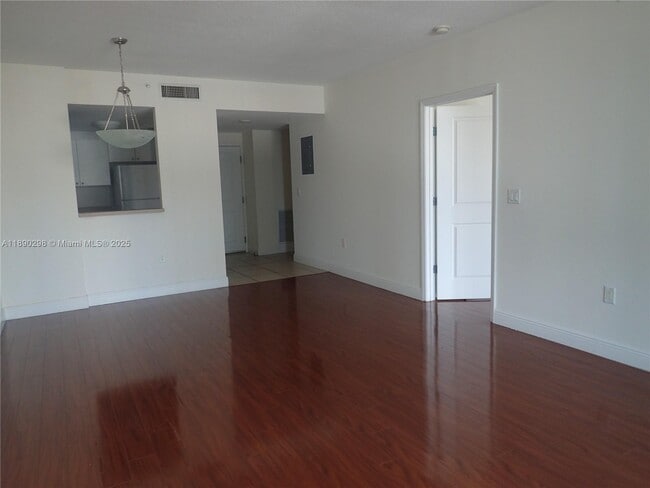 property at 1250 S Miami Ave