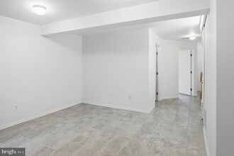 7858 Seafarer Way in Lorton, VA - Building Photo - Building Photo