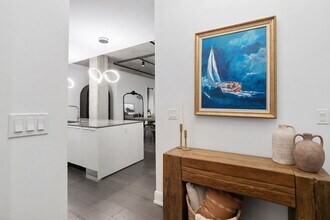 111 S Peoria St in Chicago, IL - Building Photo - Building Photo