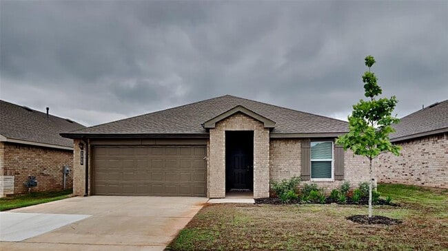 property at 2908 Firefly Dr