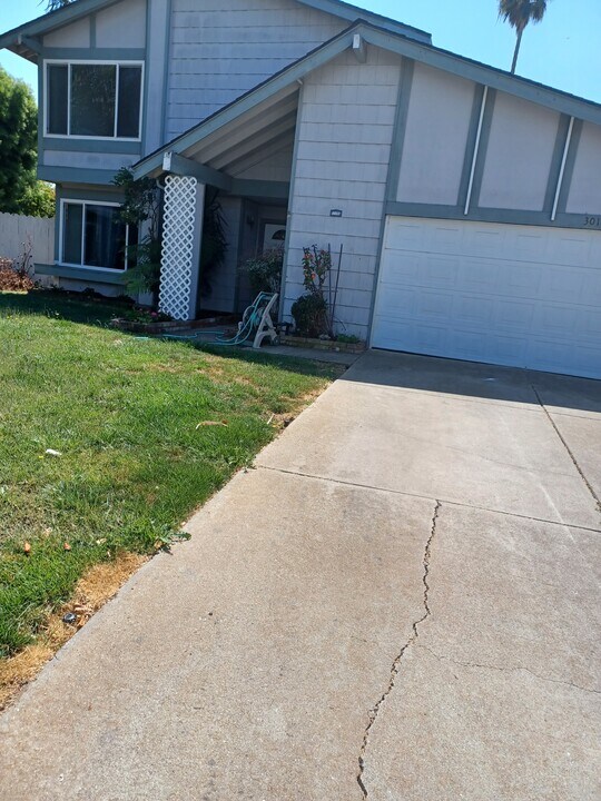 3012 Wolsey Pl in Fremont, CA - Building Photo