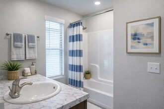 University Park Place in Fort Smith, AR - Foto de edificio - Building Photo