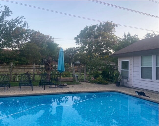 2658 Rim Oak, Unit Cottage, Unit Cottage