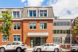 906 E 2nd St in Boston, MA - Building Photo