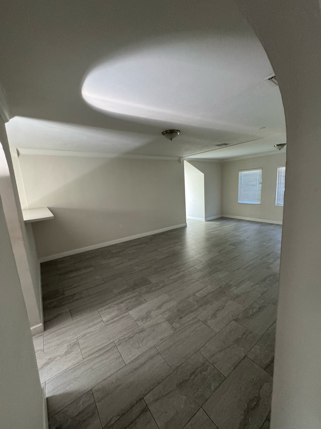934 SW 8th Ct, Unit 1 in Miami, FL - Building Photo - Building Photo
