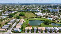 4729 Greenway Dr in Hollywood, FL - Foto de edificio - Building Photo