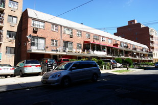 14427-14445 Barclay Ave Apartments