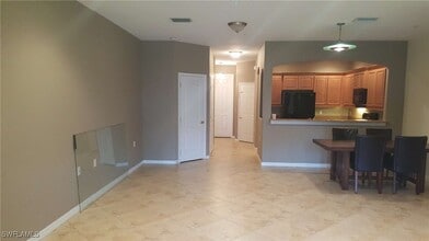 4341 Lazio Way in Ft. Myers, FL - Building Photo - Building Photo