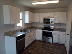 151 S Seneca Dr in Eloy, AZ - Foto de edificio - Building Photo