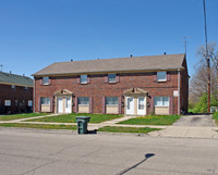 1611-1617 Kings Mill Ct in Dayton, OH - Foto de edificio - Building Photo