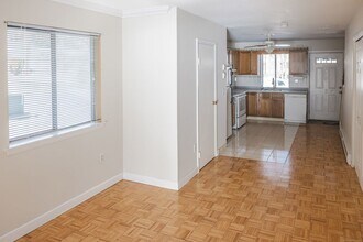 13 Santangelo Terrace in Derby, CT - Building Photo - Building Photo