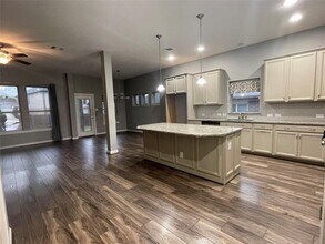 262 Pleasant Hl Wy in Conroe, TX - Building Photo - Building Photo