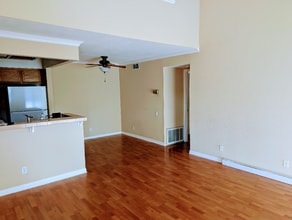 2519 Chandler Ave in Simi Valley, CA - Building Photo - Building Photo