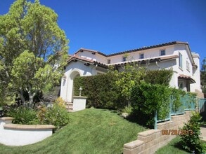 1997 Seasons St in Simi Valley, CA - Building Photo - Building Photo