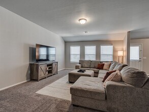 313 Foxtrot Ter in Newcastle, OK - Building Photo - Building Photo