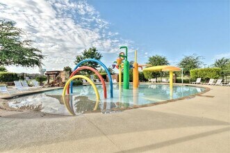 812 Callcott St in McKinney, TX - Building Photo - Building Photo