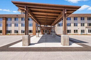 151 N Williams Ave in Klamath Falls, OR - Building Photo