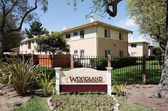 Woodland Park in East Palo Alto, CA - Building Photo - Building Photo