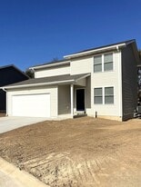 205 Equestrian Dr in Winfield, MO - Building Photo