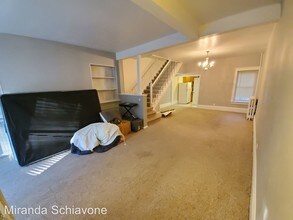 1608 E Superior St in Duluth, MN - Building Photo - Building Photo