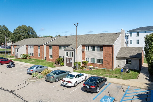 Merchants Village Apartments