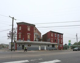 4700-4706 W Girard Ave in Philadelphia, PA - Building Photo