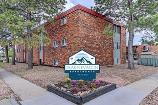 Peak Elevation Apartments in Colorado Springs, CO - Building Photo