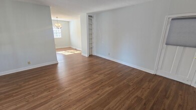 1617 Sunset Blvd in West Columbia, SC - Building Photo - Building Photo