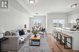 470 Darcy Dr in Strathroy-Caradoc, ON - Building Photo - Building Photo