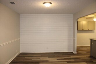 110 Sandalwood Dr in Brunswick, GA - Building Photo - Building Photo