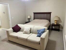 2908 Patrick Ave, Unit APT A in Maryville, TN - Building Photo