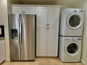 5015 River Ave, Unit A in Newport Beach, CA - Building Photo - Building Photo