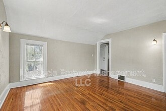 329 Charles Ave SE in Grand Rapids, MI - Building Photo - Building Photo