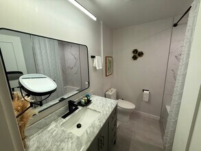 5640 Wood Duck Cir in Shorewood, MN - Building Photo - Building Photo