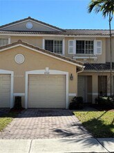 5907 Abbey Rd in Tamarac, FL - Building Photo - Building Photo