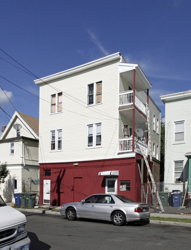 1240-1244 Pembroke St in Bridgeport, CT - Building Photo - Building Photo