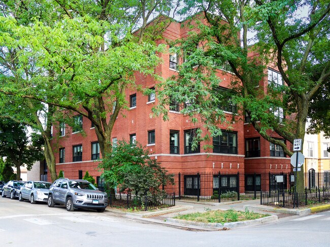property at 2649 N Washtenaw Ave