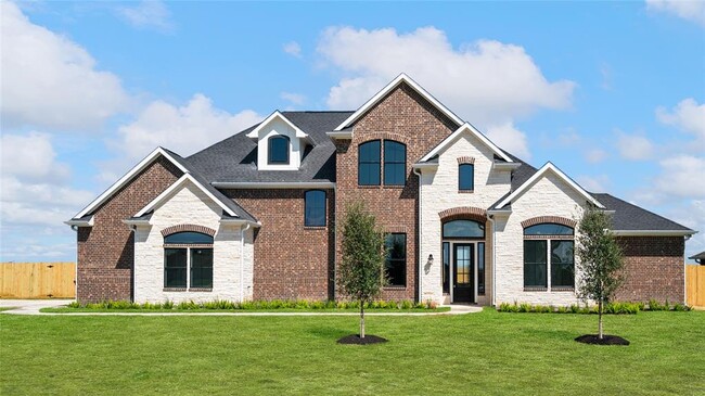 property at 3511 Palm Crest Dr