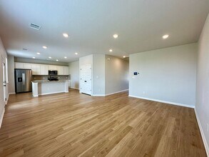 149 Gullivers Dr in Elgin, TX - Foto de edificio - Building Photo